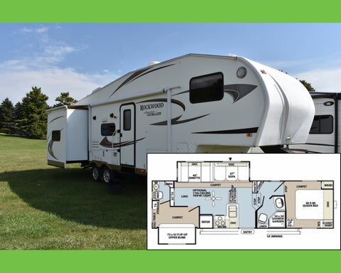 USED 2011 Rockwood Signature 30' Ultra Lite M-8281SS