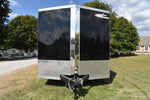 Camion porte-voitures fermé à essieu tandem Cross Alpha Series de 8,5 pi x 24 pi